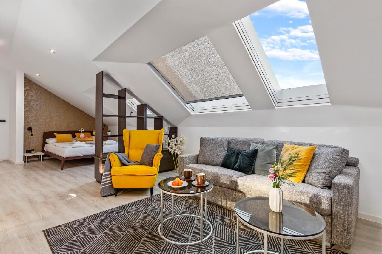 Apartments Rijeka In Екстер'єр фото