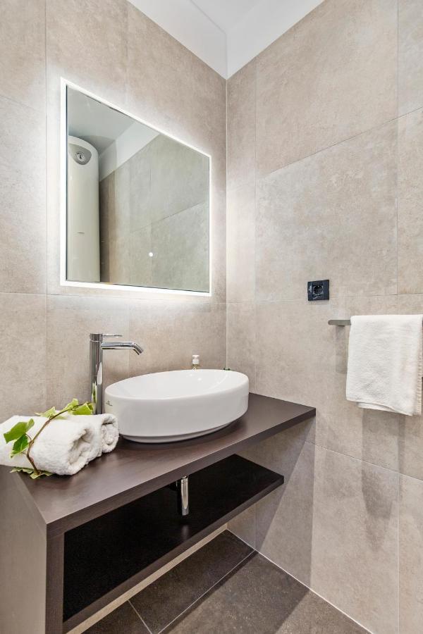 Apartments Rijeka In Екстер'єр фото